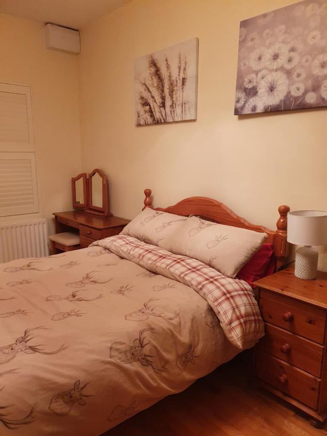 Appartamento The Aul Shop & Public House -Entire Private Annexe Kilcoo Esterno foto